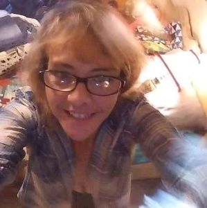 Meet your Posher, Beverly